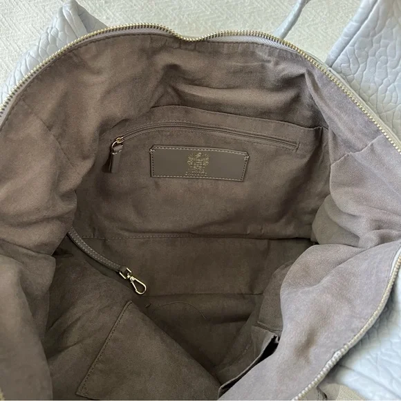 Vince Camuto Convertible Pale Mist Gray Leather Pleated Tote Steph - Picture 6 of 12